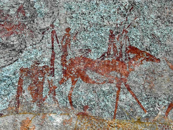 Matopo Hills Nswatugi Cave rock paintings