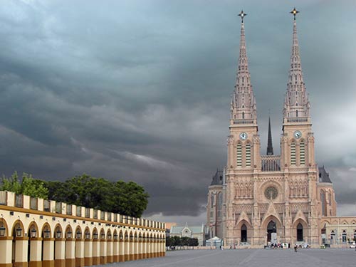 basilica-of-lujan