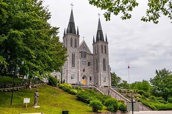 Martyr's Shrine, Ontario