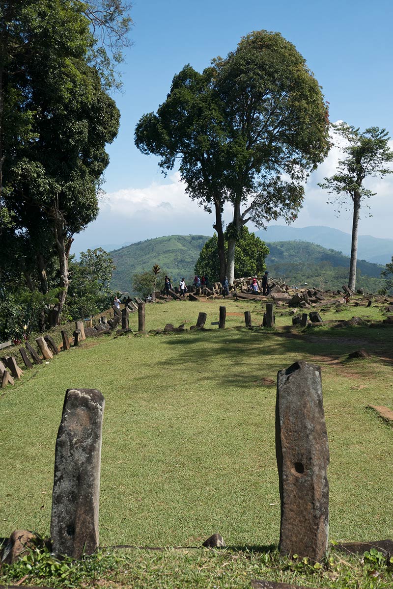 Gunung-Padang-Java-5-1200