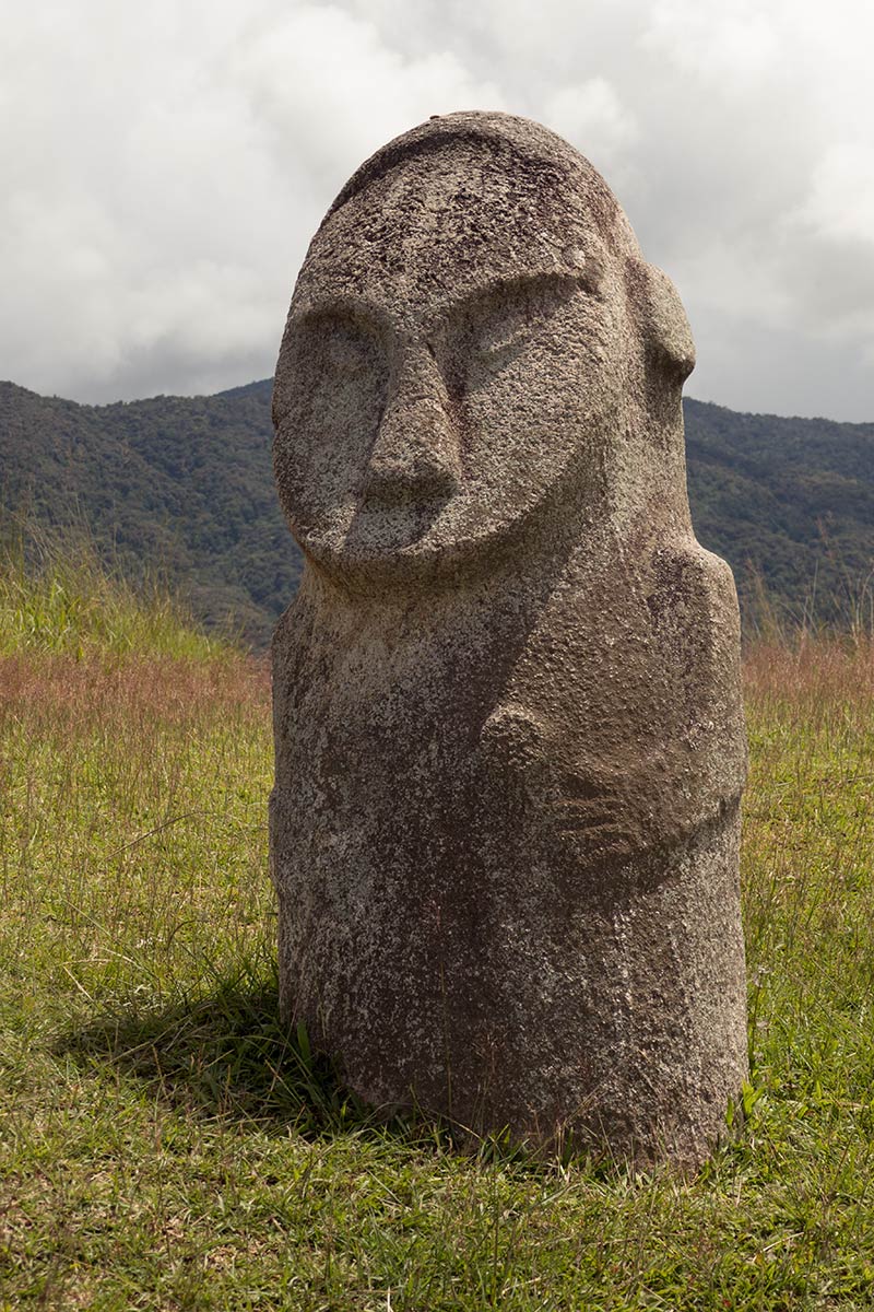 Loga statue near Pada village, Bada Valley