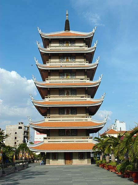 Vinh Ngheim Temple, Saigon, Vietnam