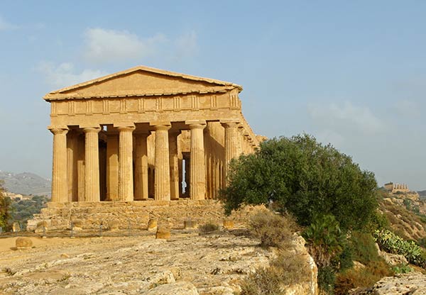 sicily agrigento temple of concordia